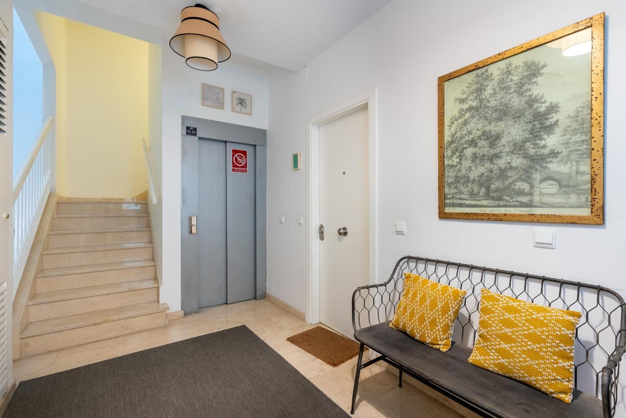 Veoapartment Alhondiga Bajo Apartment Sevilla